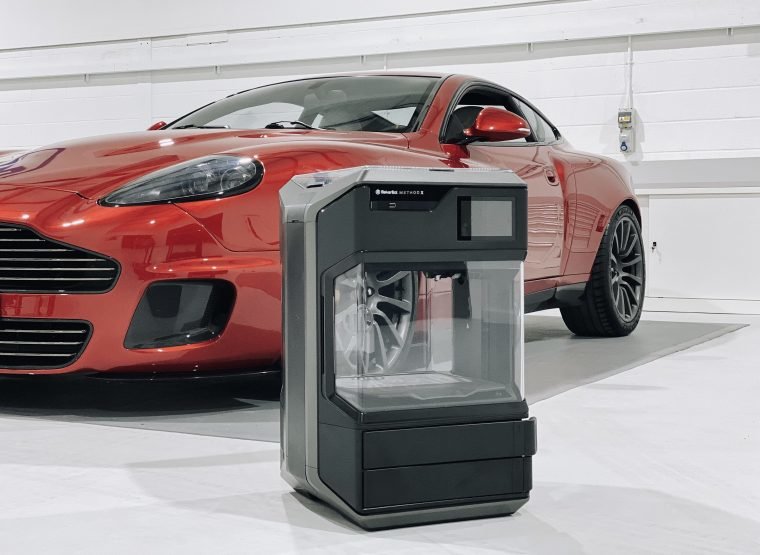 LE CONCEPTEUR DE PRODUITS AUTOMOBILES ET DE STYLE DE VIE DE LUXE CALLUM INSTALLE L'IMPRIMANTE 3D MAKERBOT METHOD X POUR PRODUIRE DES PROTOTYPES, DE L’OUTILLAGE ET DES PIÈCES D'UTILISATION FINALE